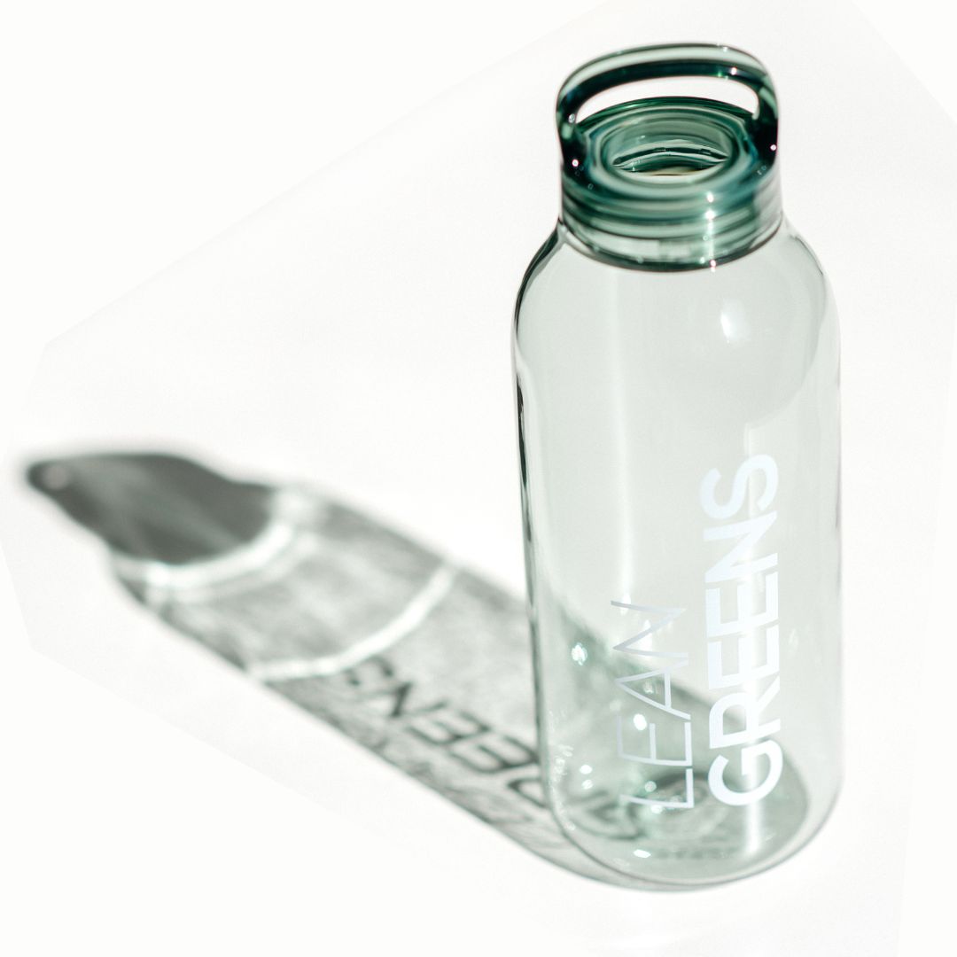 Kinto water bottle packaging by Lean Greens, 500ml BPA-free leak-proof bottle